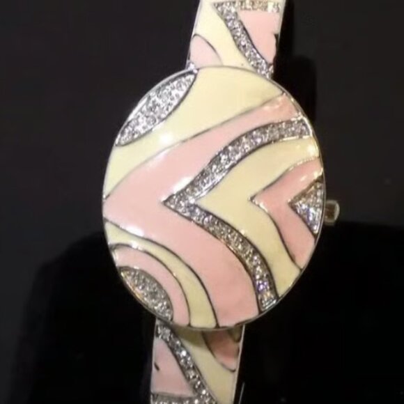 Vintage Rare Narmi Enamel Rhinestone Bracelet Watch with Case Cover MOP, Runs - Picture 4 of 9